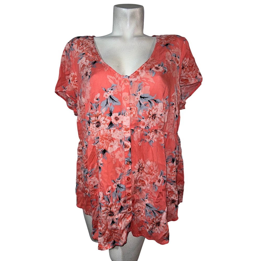 Torrid Top Womens Plus Size 1 1X Coral Pink Floral V-Neck Button Babydoll Blouse